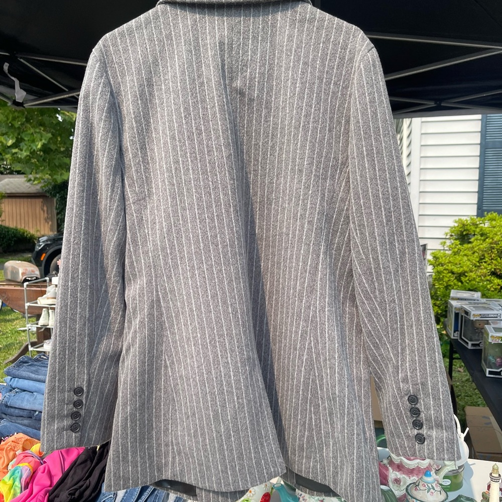 Universal Thread Gray Pinstripe Blazer - image 2